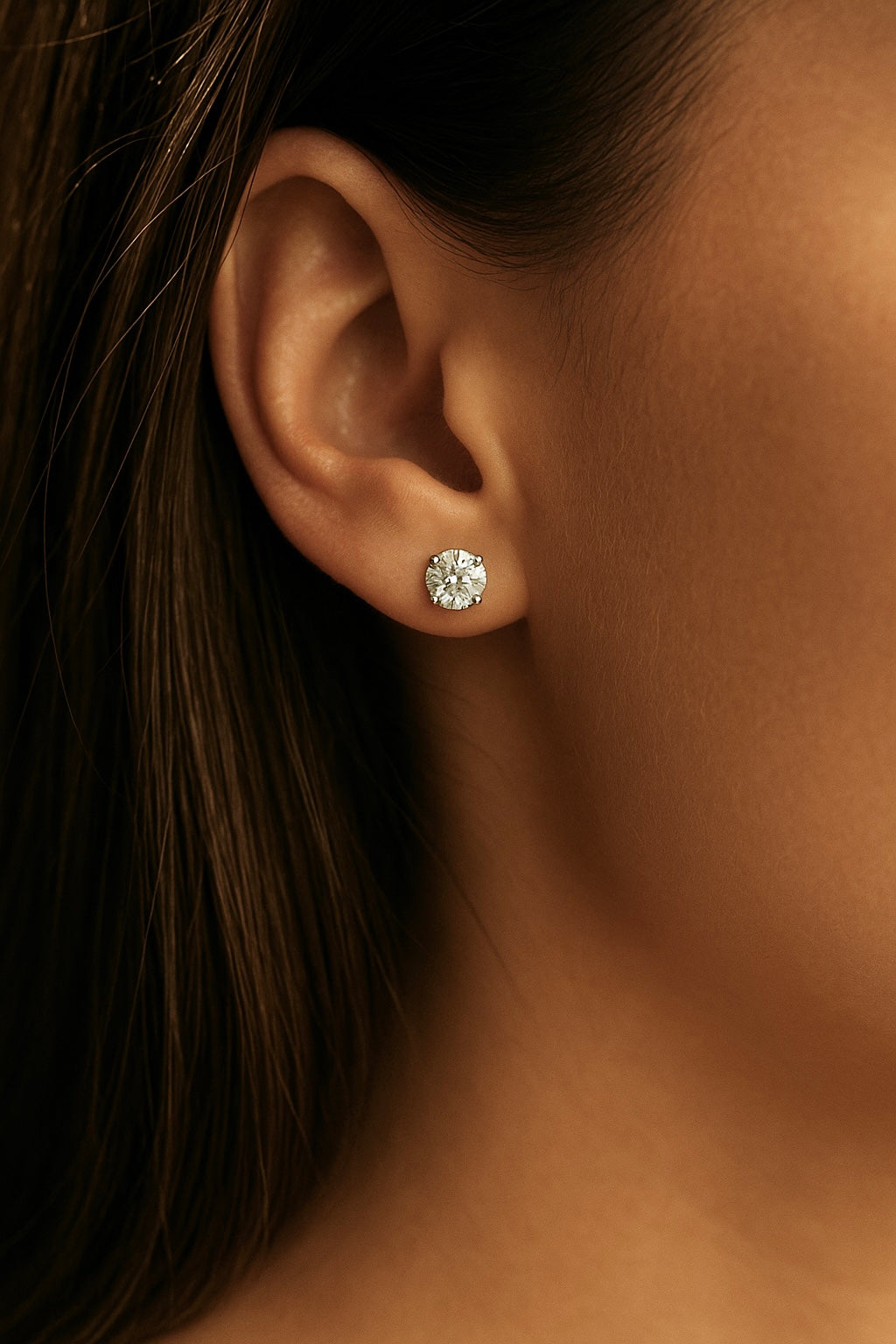 ROUND EARRINGS MARTINI SETTING