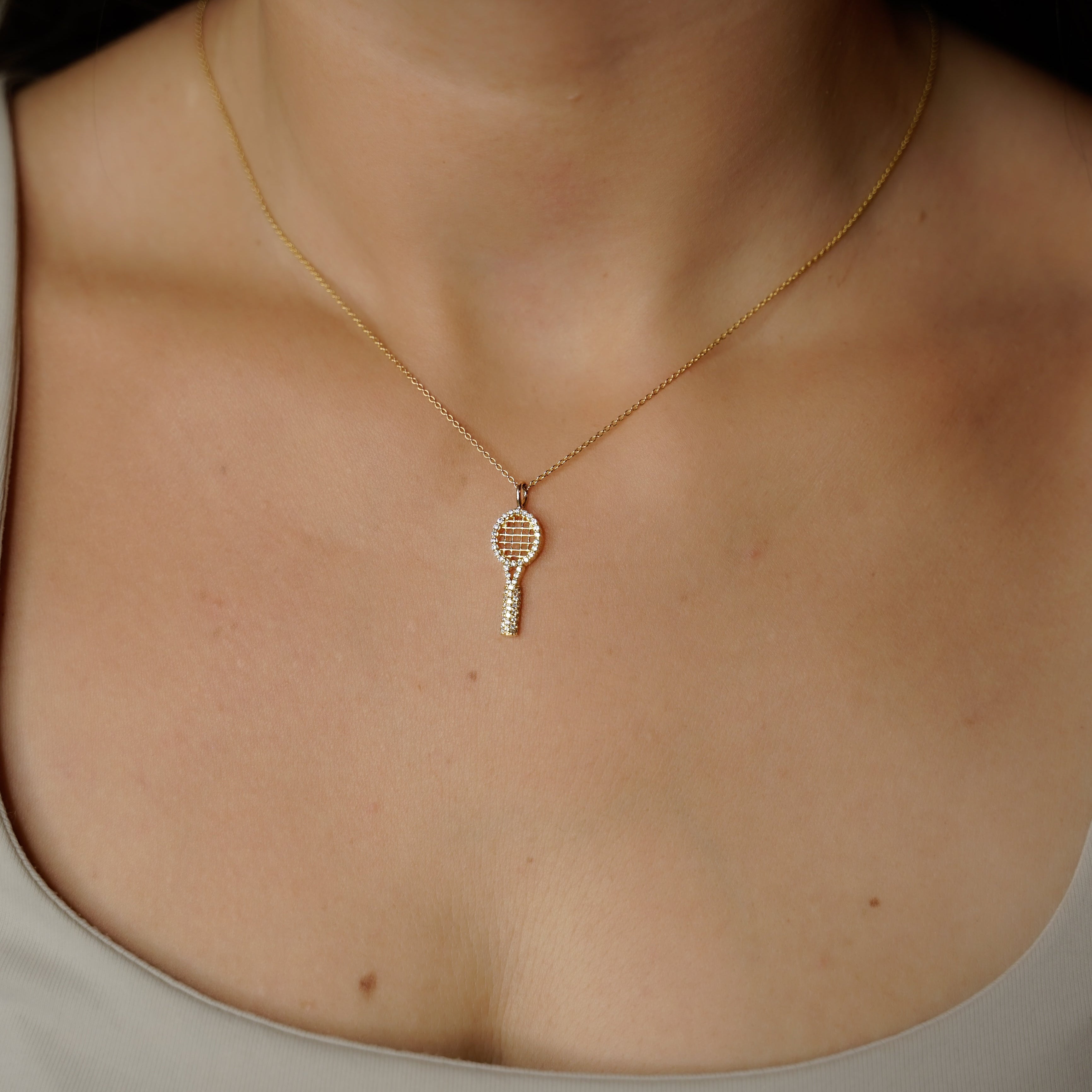 THE RACKET NECKLACE