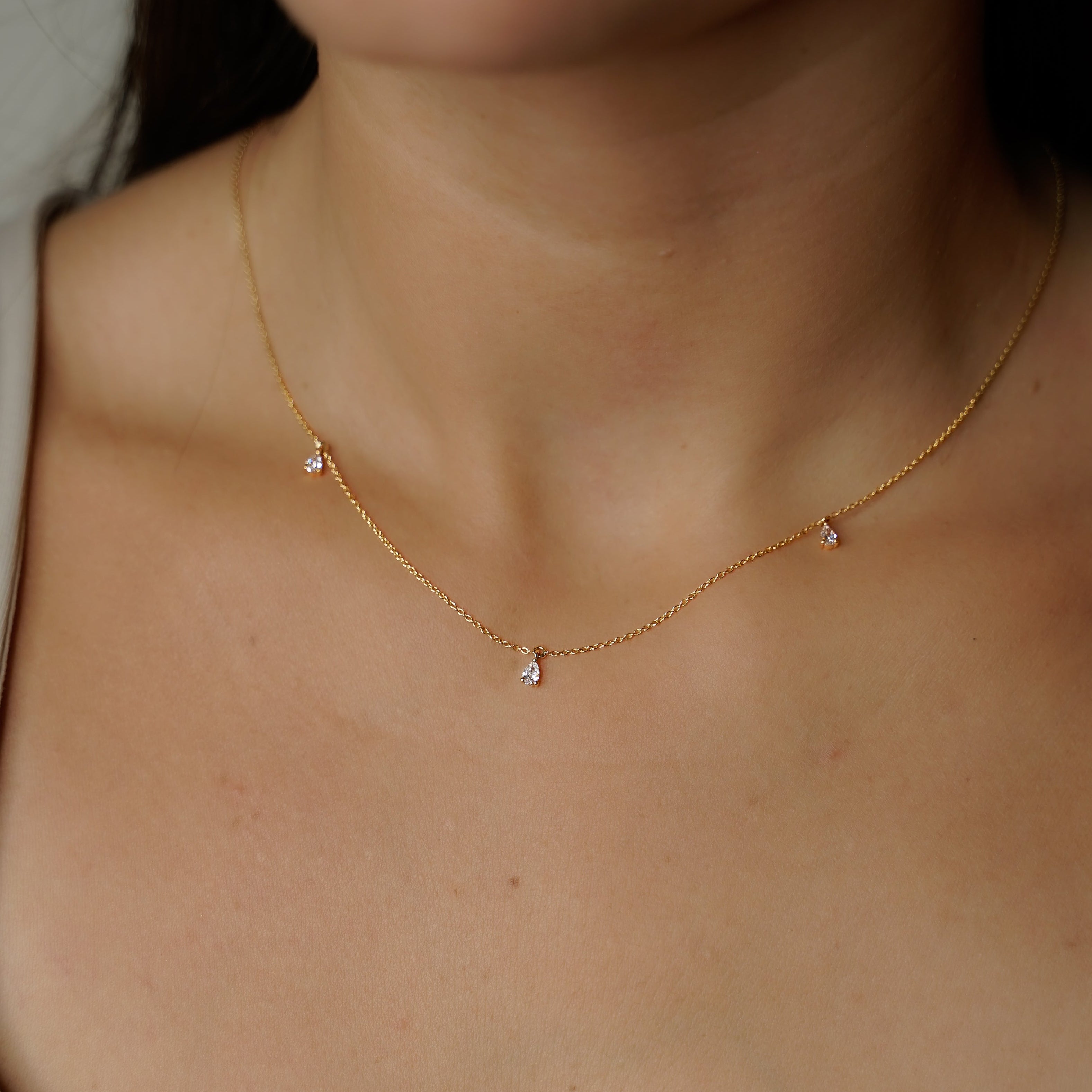 3 PEARS NECKLACE