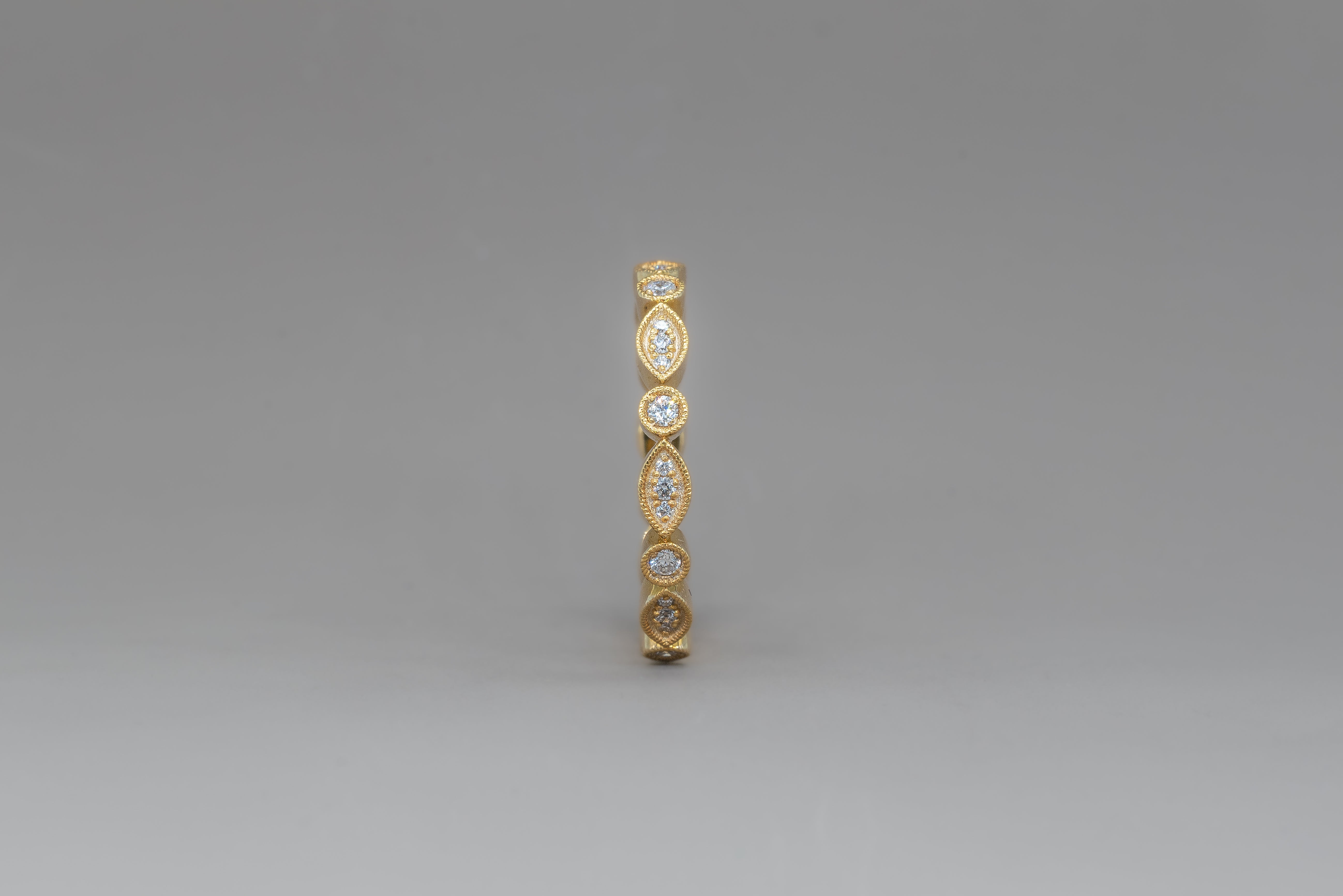 MARQUISE & ROUND RING