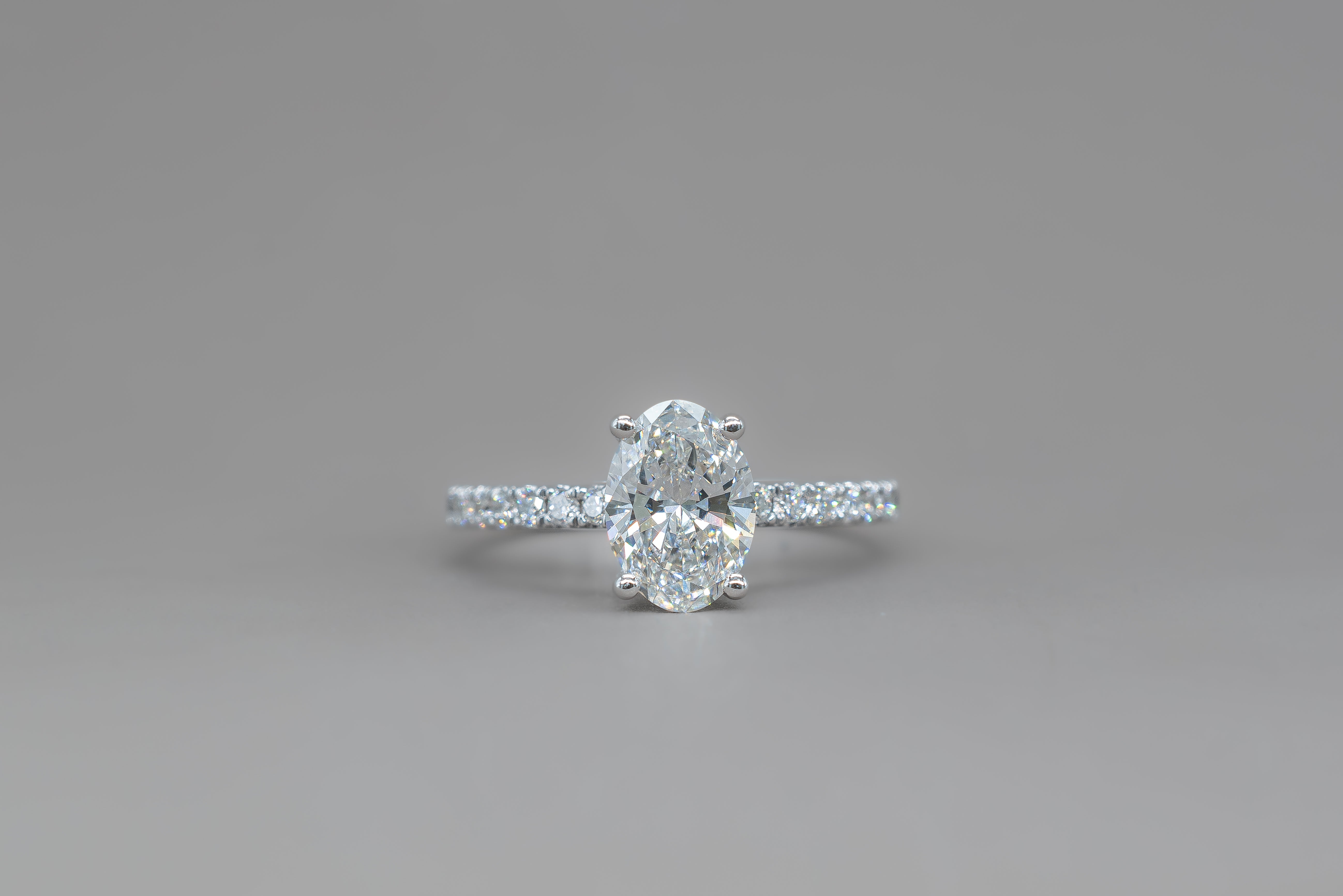 OVAL PAVÈ ENGAGEMENT RING