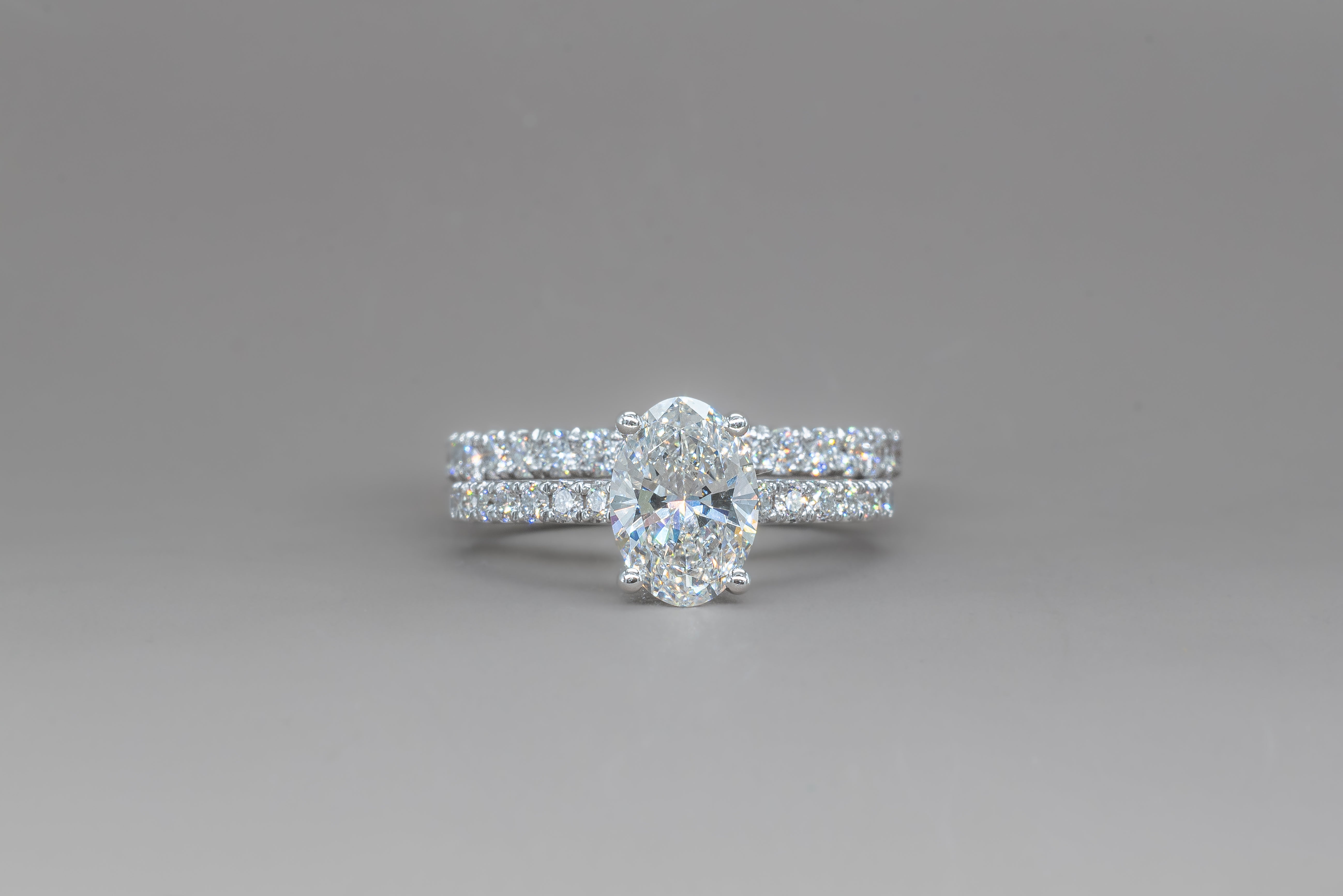 OVAL PAVÈ ENGAGEMENT RING