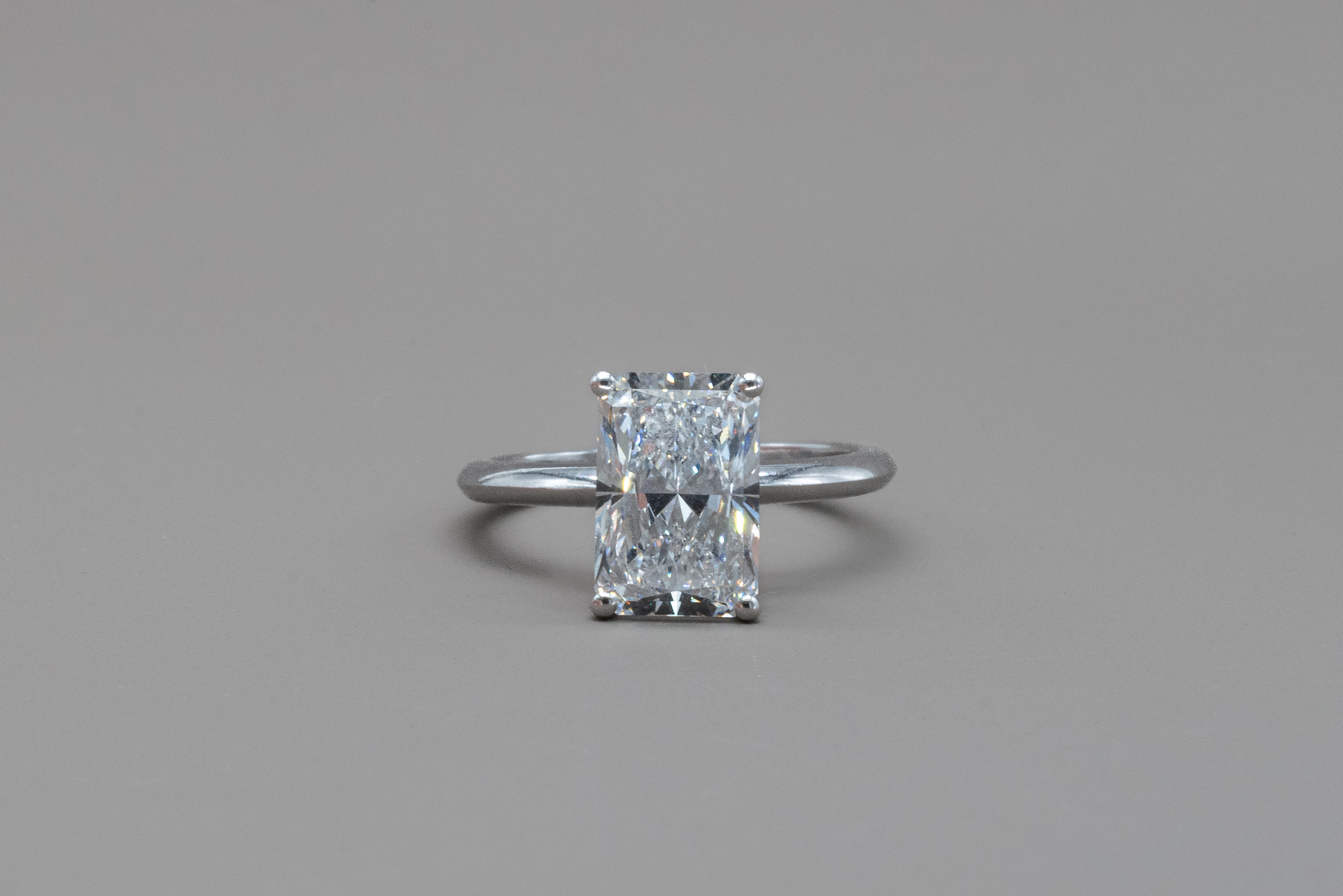 RADIANT ENGAGEMENT RING