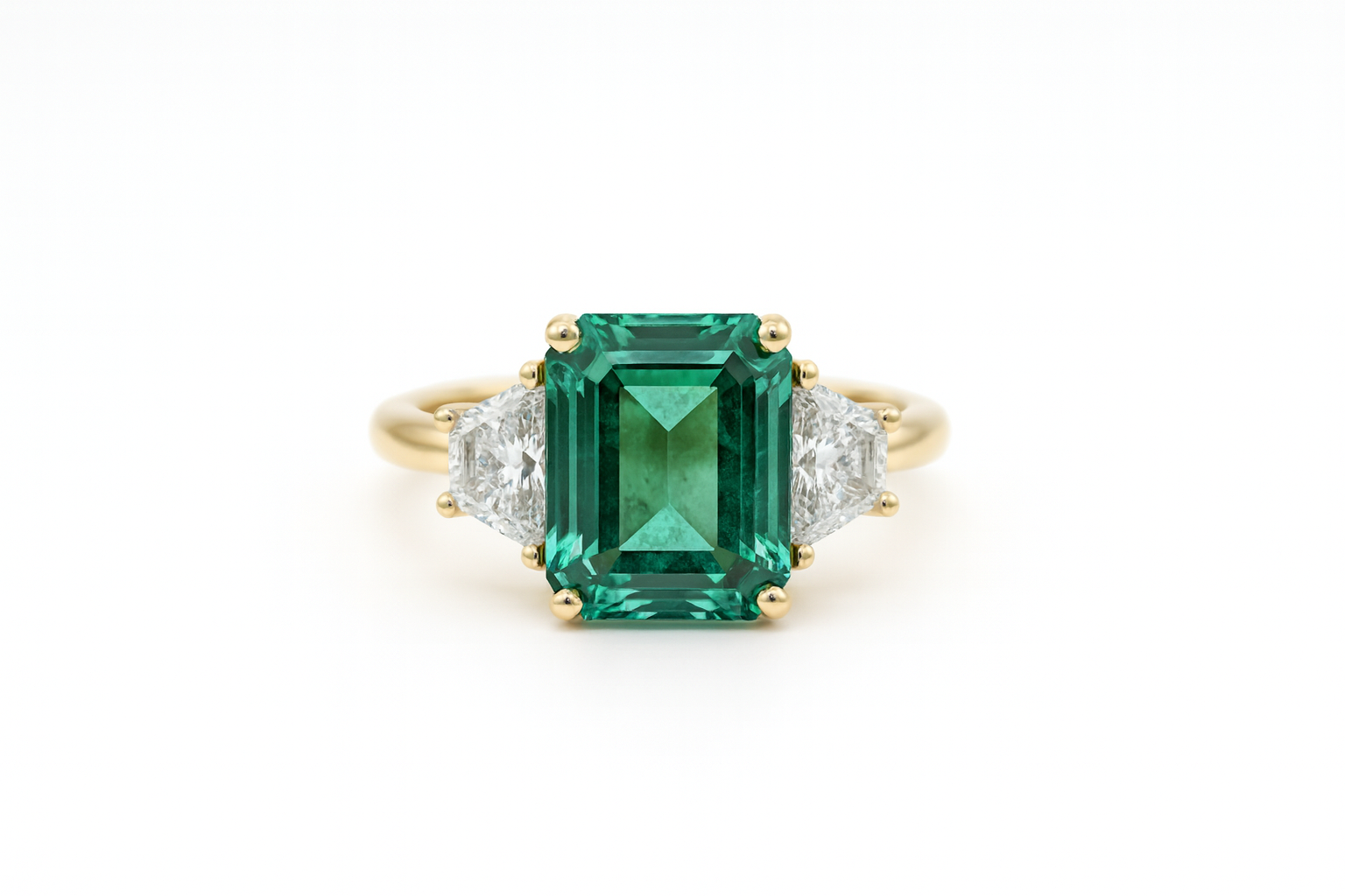 VENICE EMERALD RING