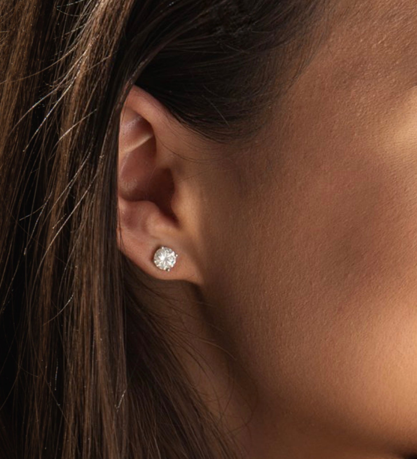 ROUND EARRINGS MARTINI SETTING