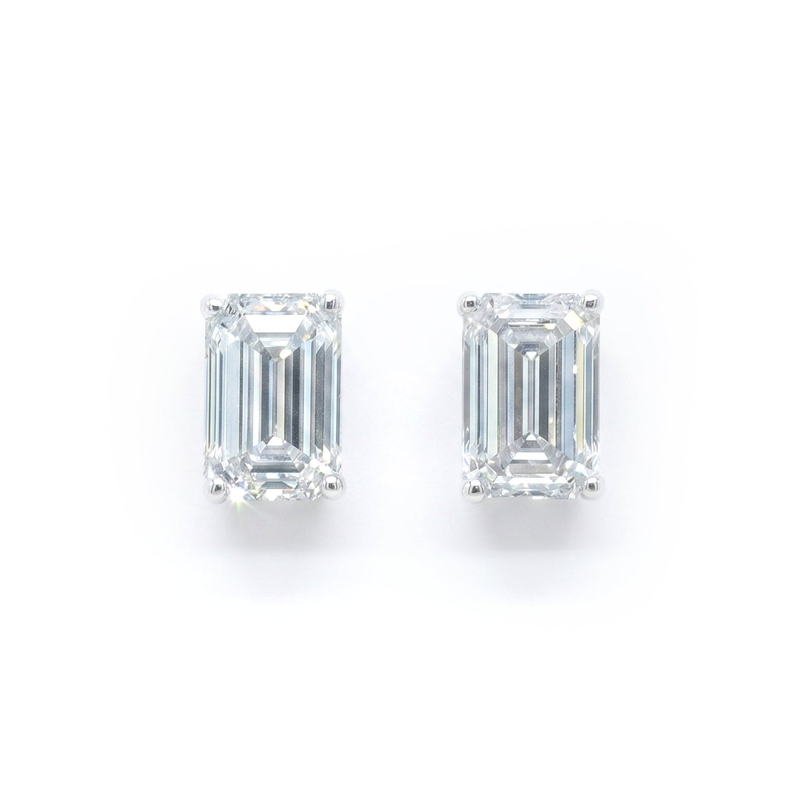 JOY STUD EARRINGS