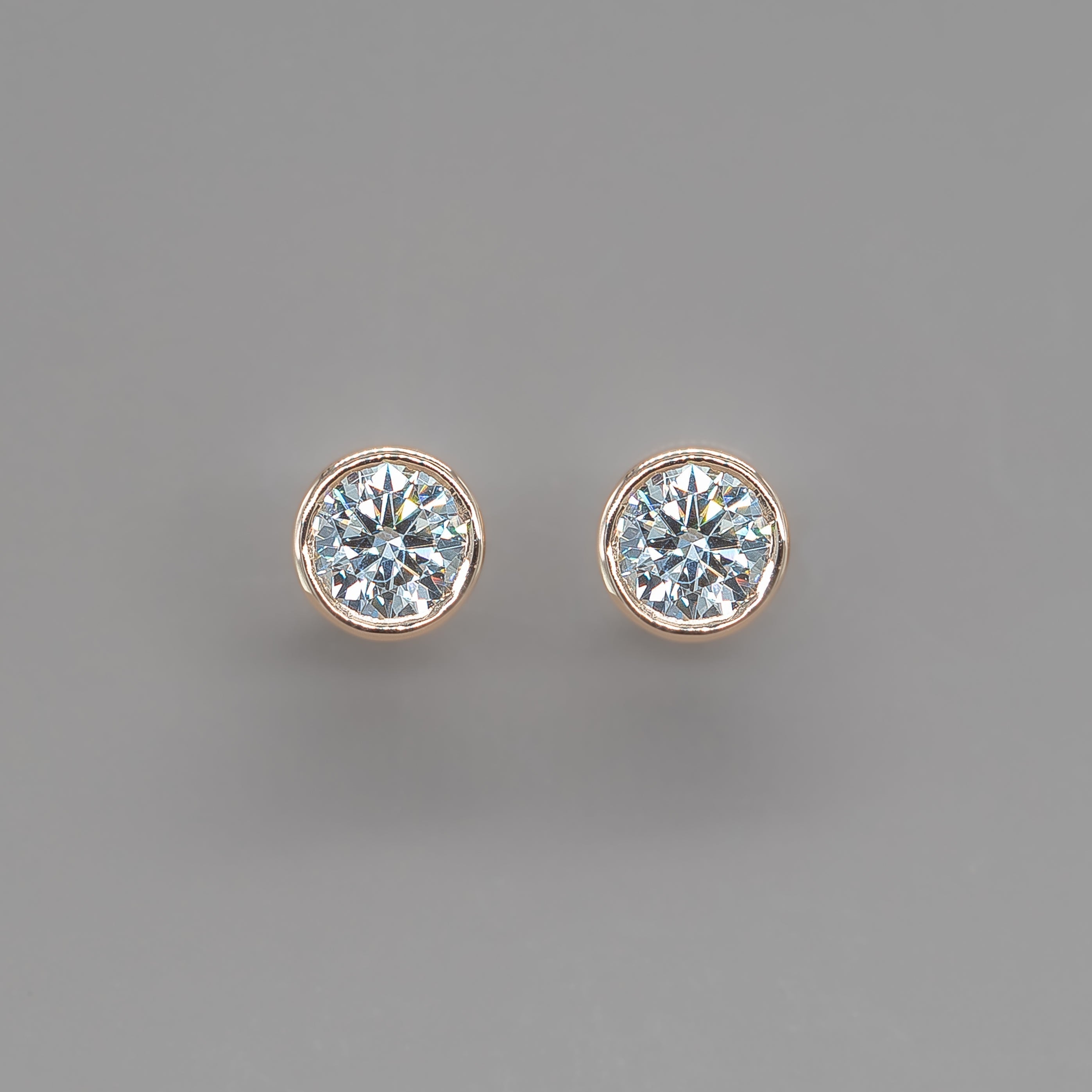 ROUND STUDS BEZEL SETTING
