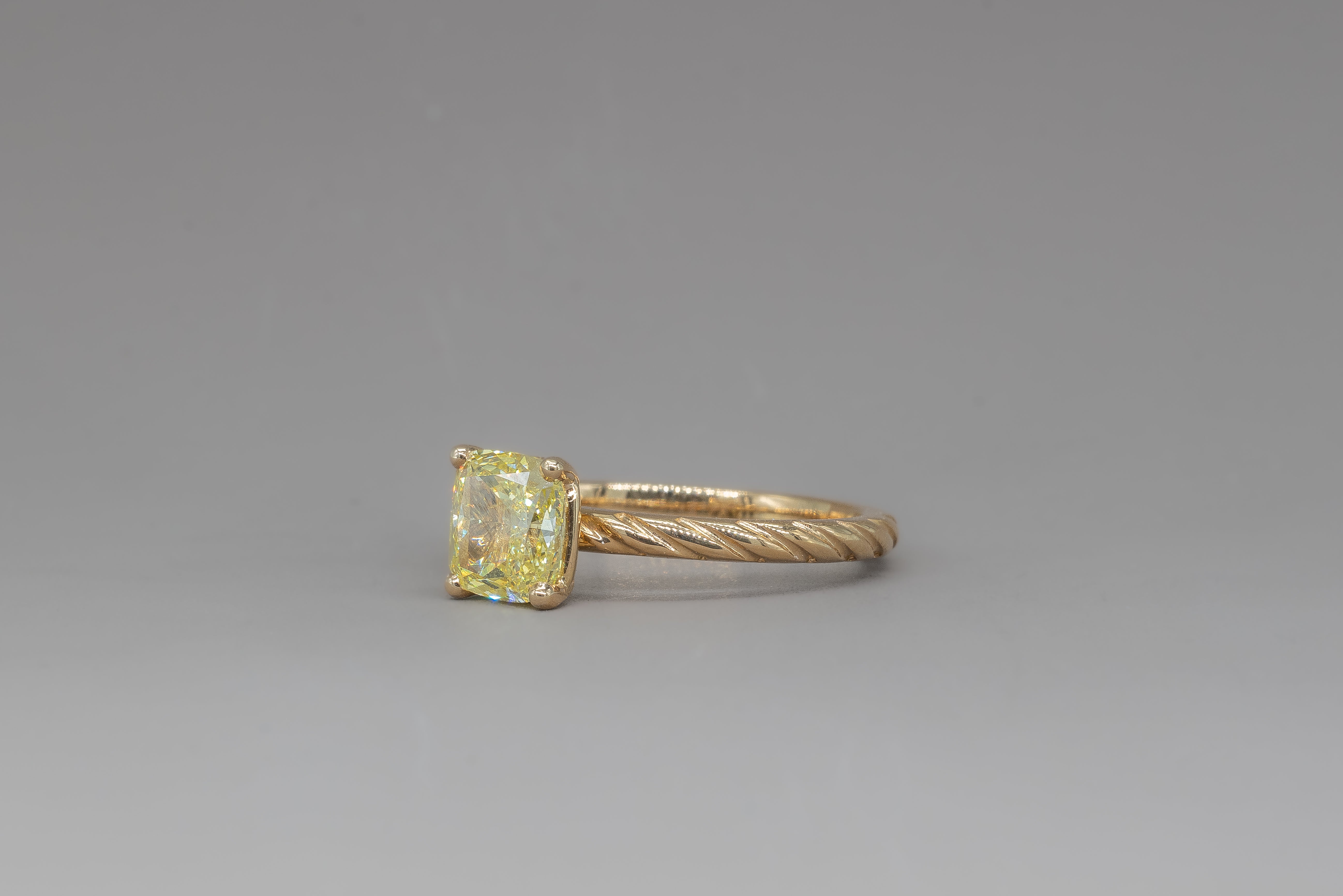YELLOW DIAMOND RING