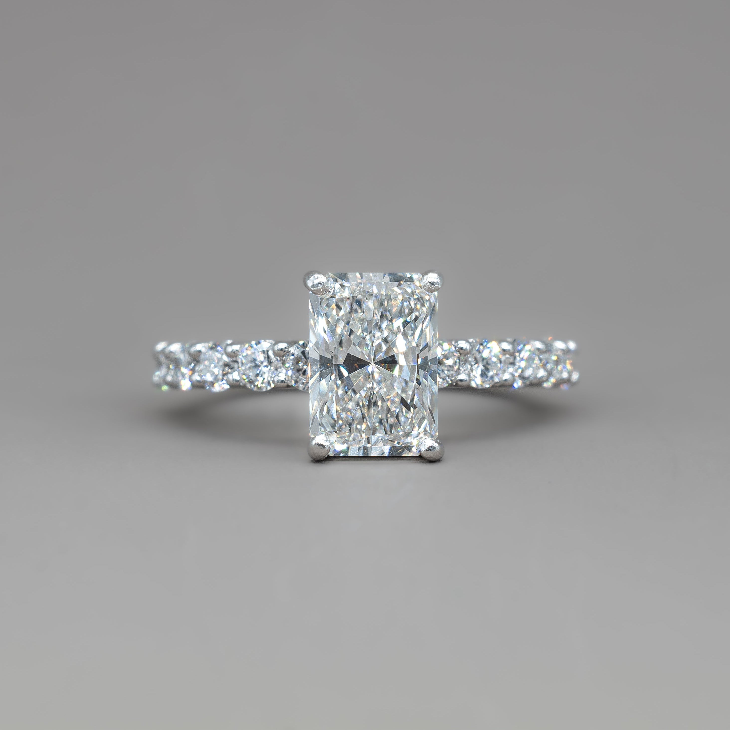 RADIANT BIG PAVÈ ENGAGEMENT RING