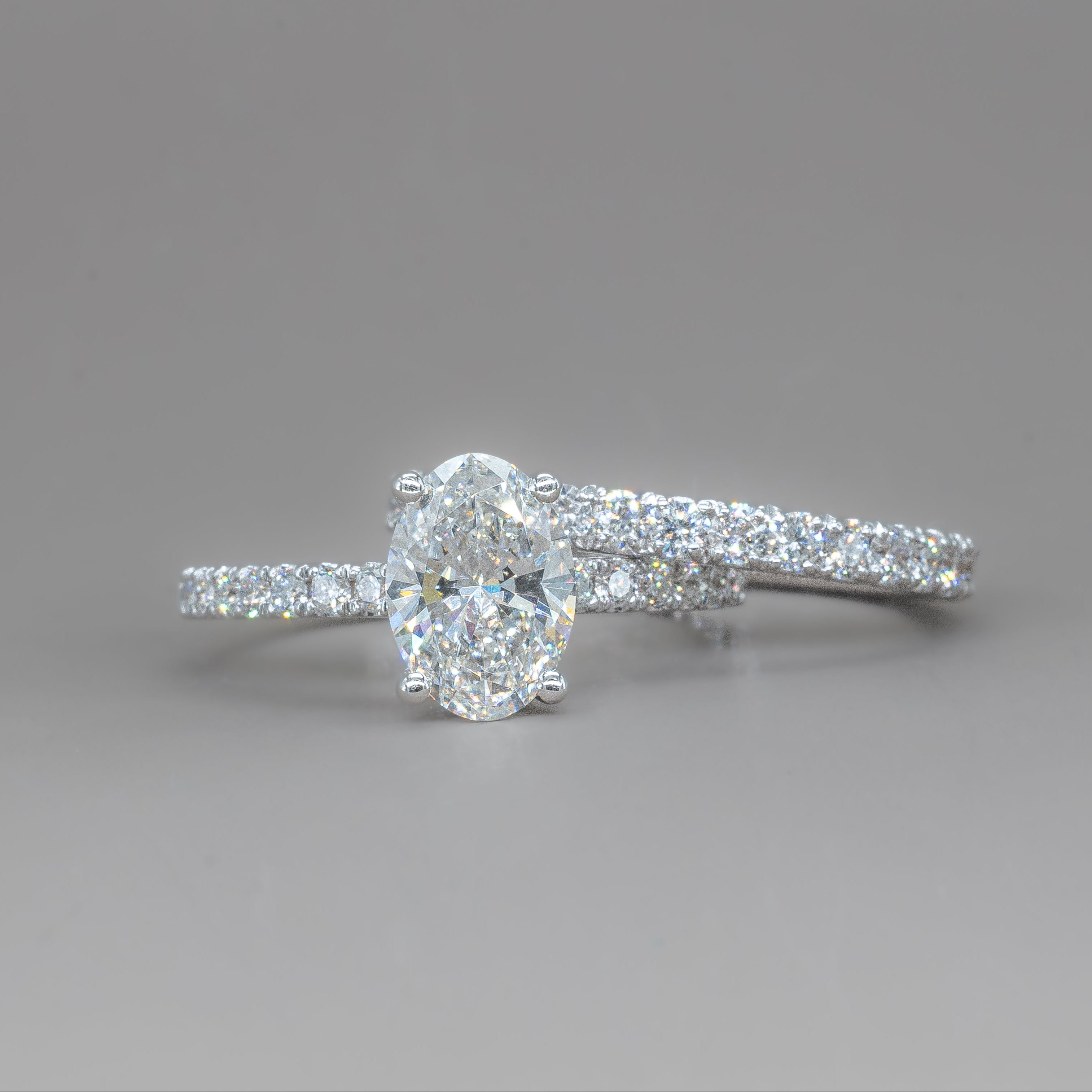 OVAL PAVÈ ENGAGEMENT RING