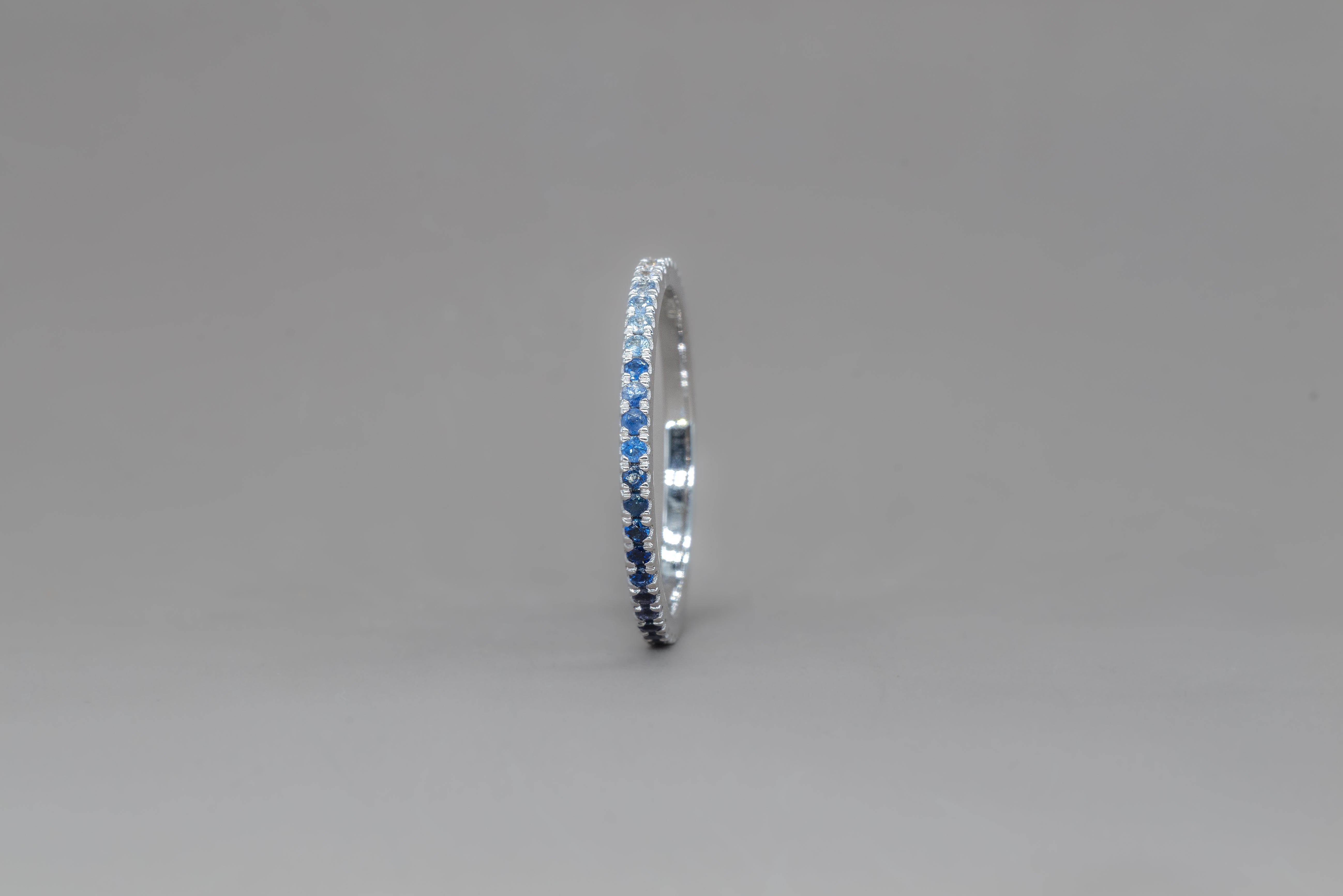 UNDECIDED PETIT BLUE ETERNITY RING