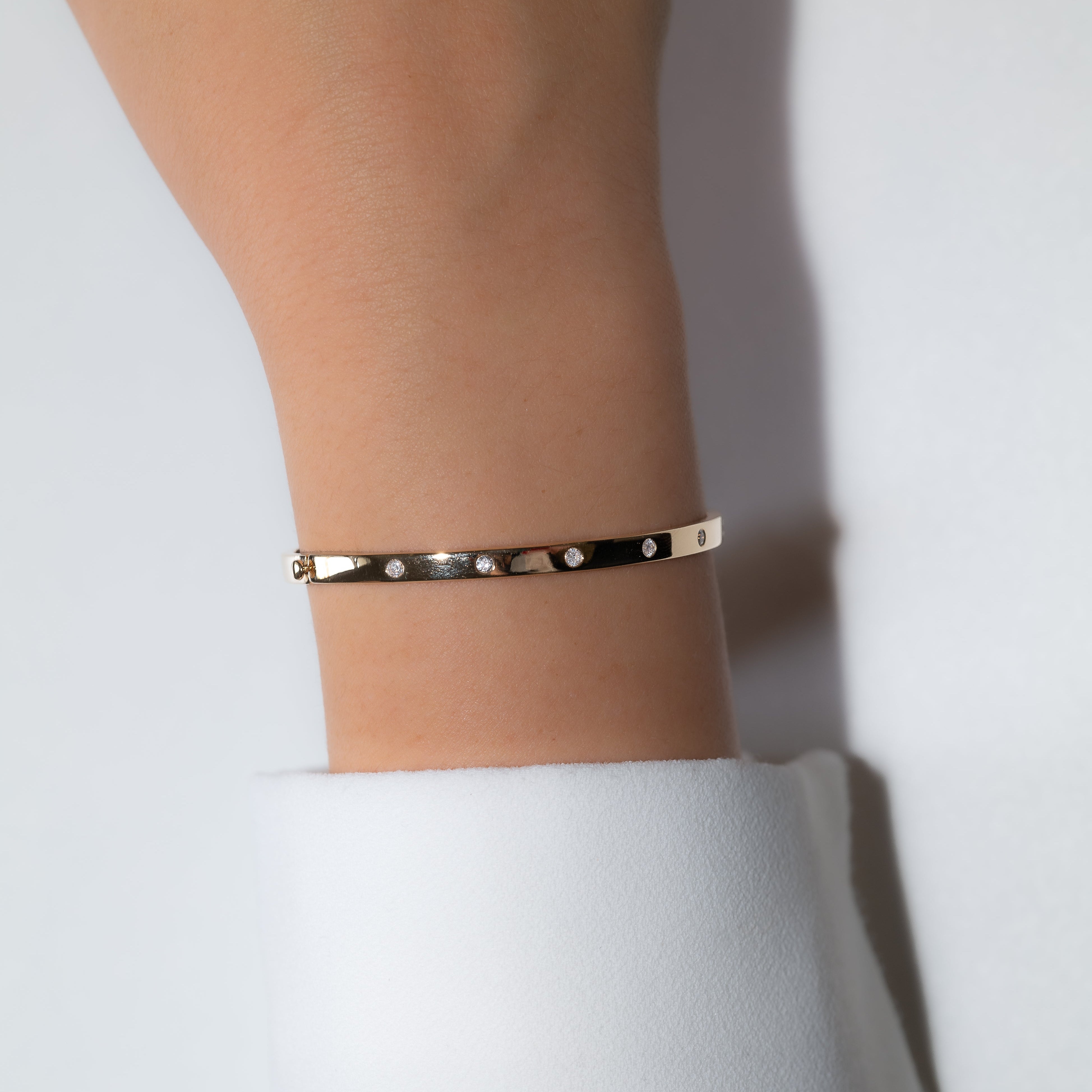 ELEAH BANGLE BRACELET
