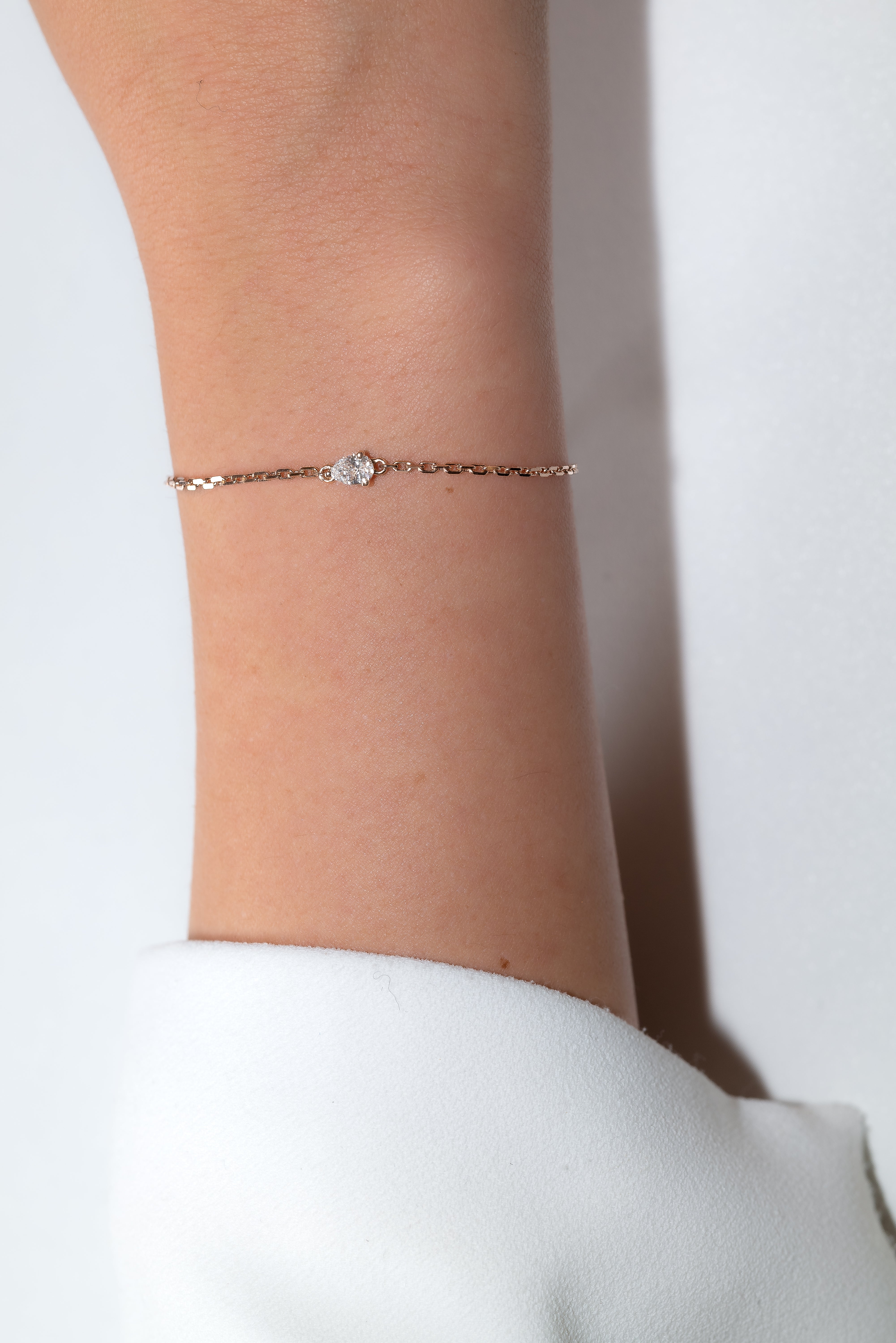 SHAPE BRACELET