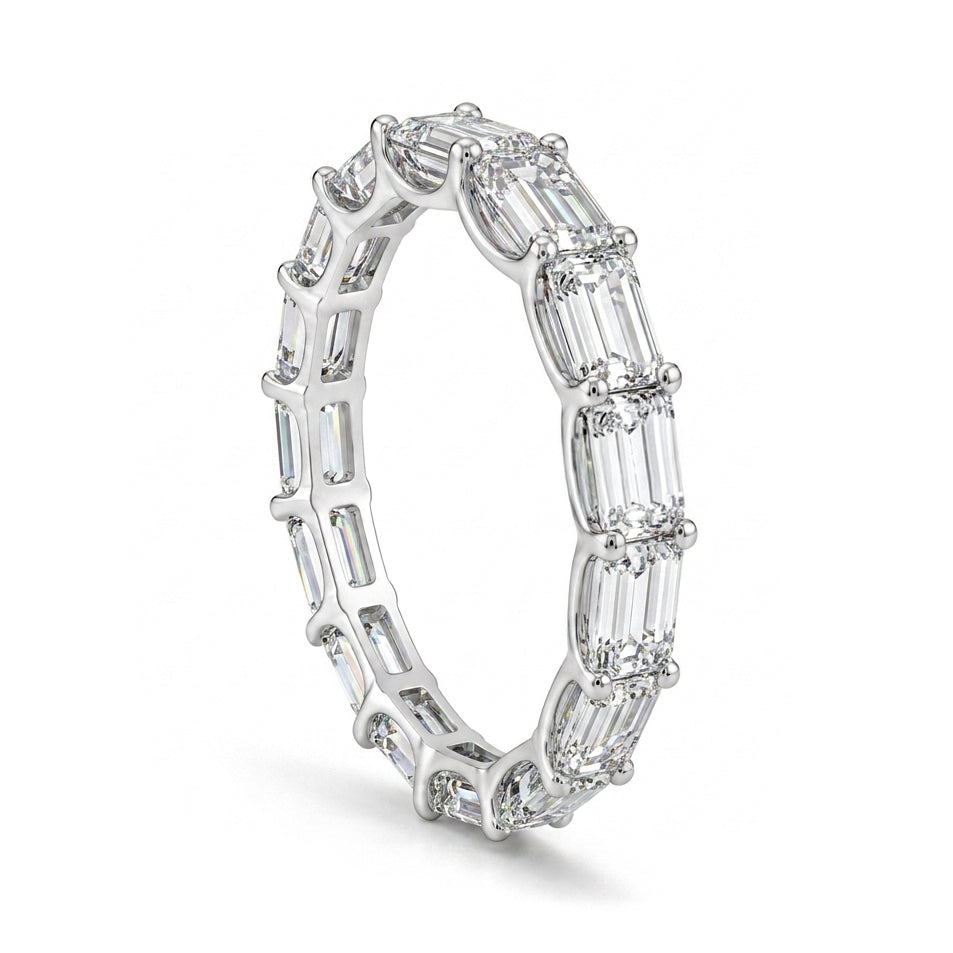 SLEEPING EMERALD ETERNITY RING